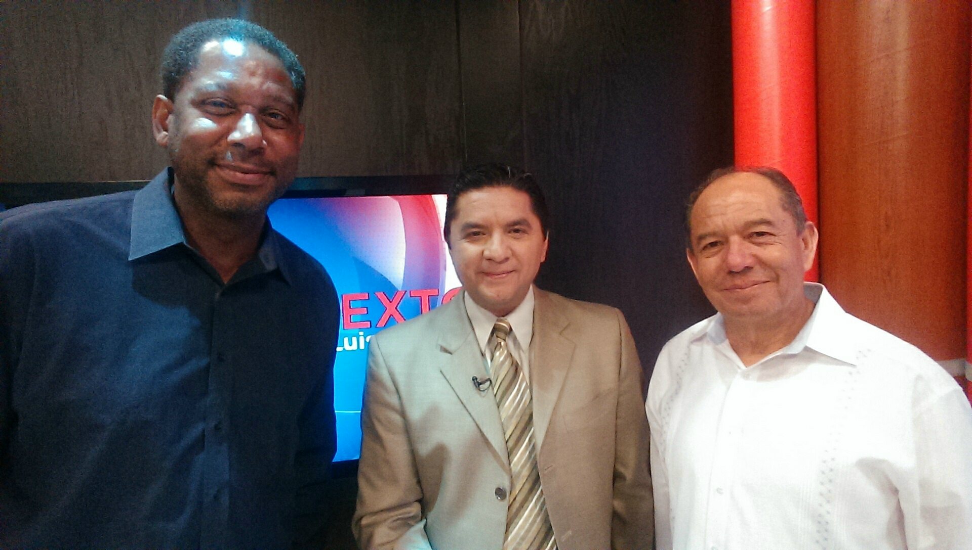 Pastores Marvin Calderón y Jeffrey Johnson