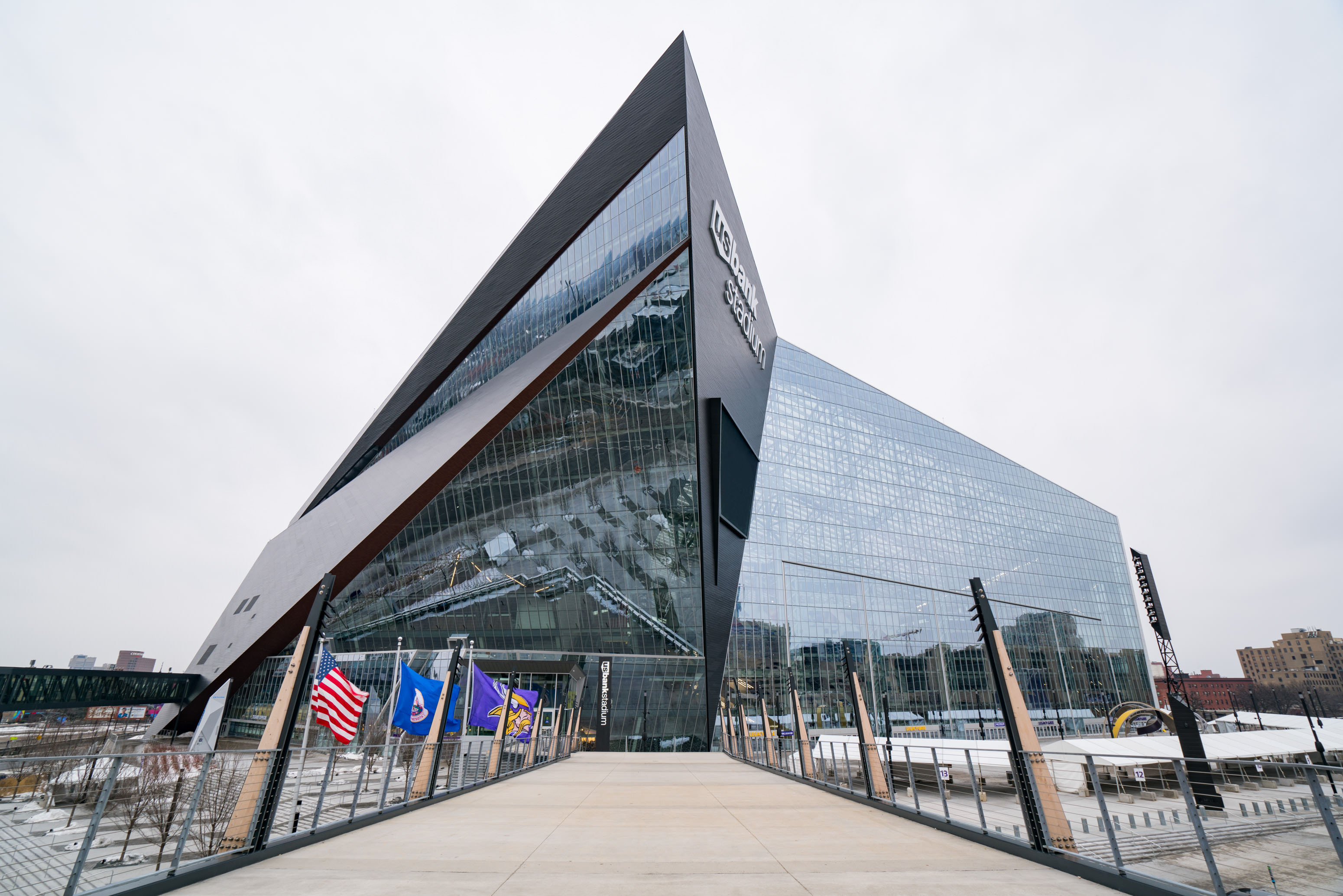 Minneapolis Exteriors And Landmarks - 2017