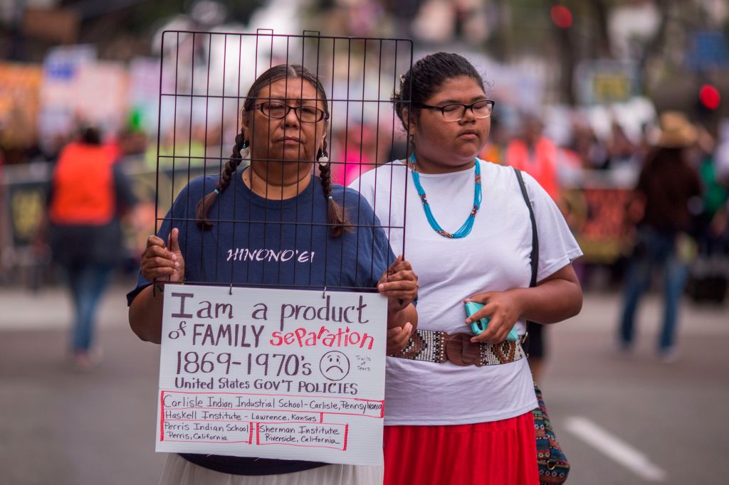 US-POLITICS-IMMIGRATION-MIGRANTS-PROTEST
