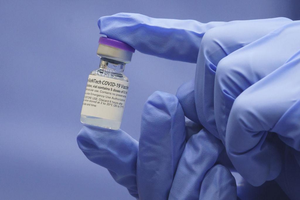 US-NEWS-CORONAVIRUS-SECOND-BOOSTER-TB