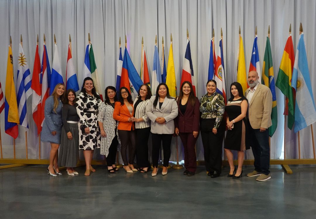 Creando oportunidades: comunidad latina se reúne en Indiana